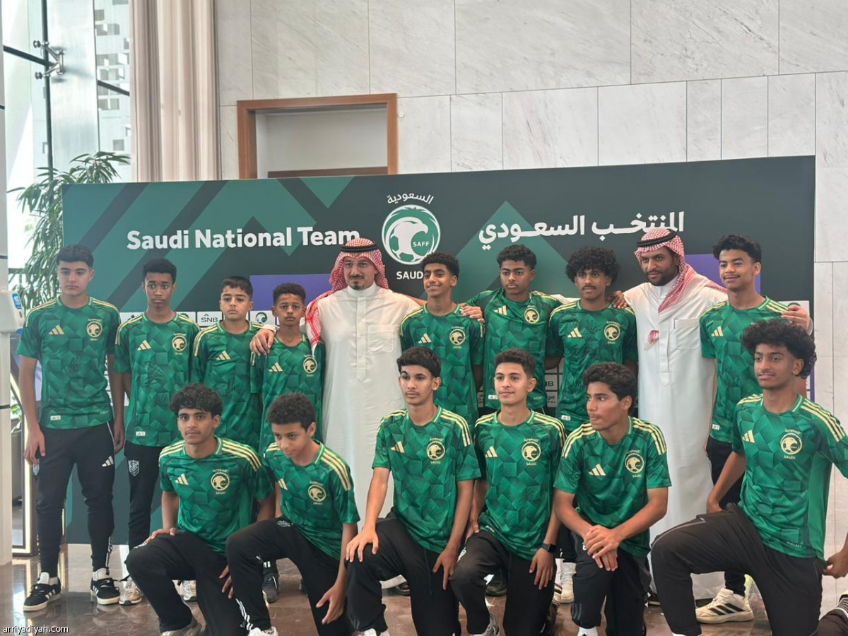 المنتخب إلى نيويورك