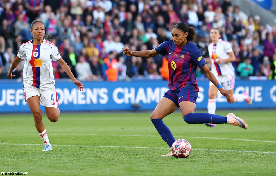 برباعية ليون.. سيدات برشلونة يتوجن بدوري الأبطال