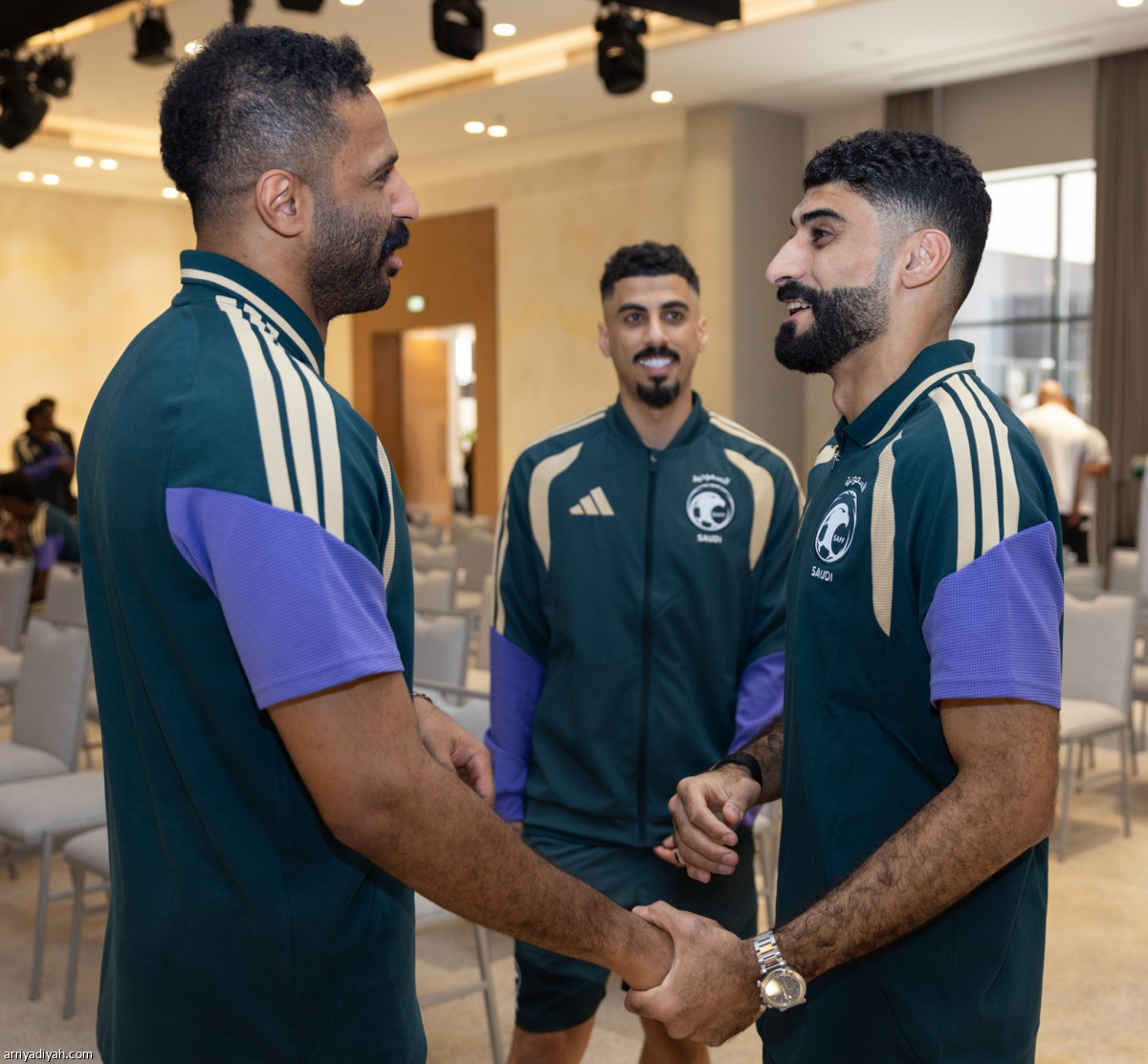 المنتخب إلى نيويورك
