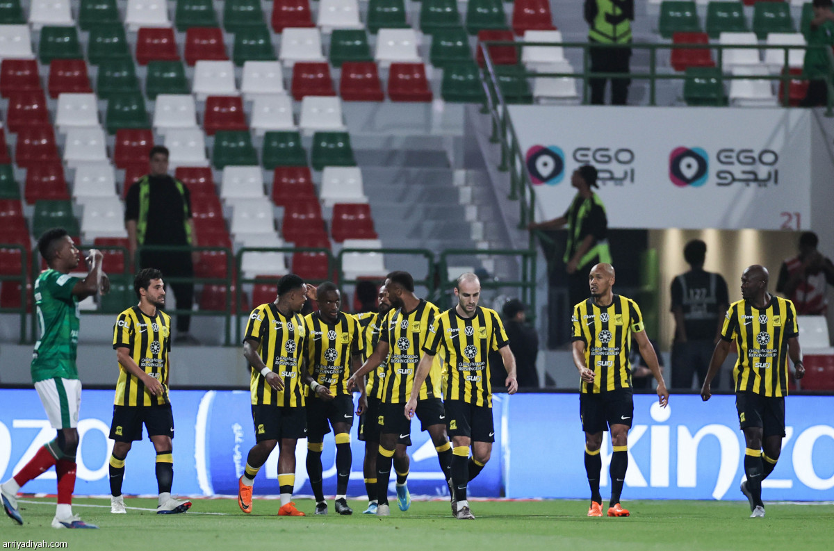 الاتحاد يقترب