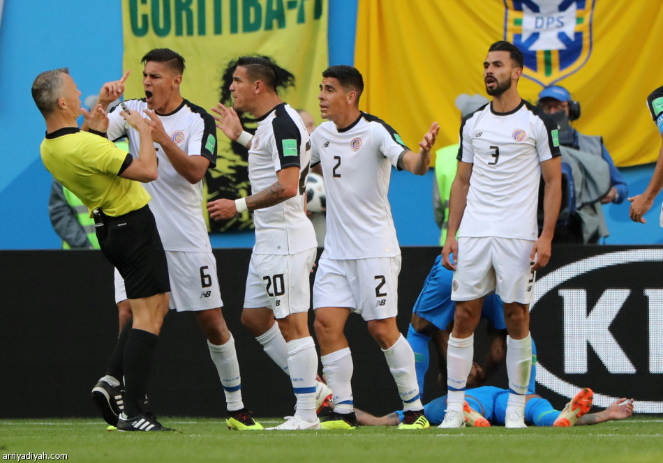 «الفيديو» يواصل الحضور