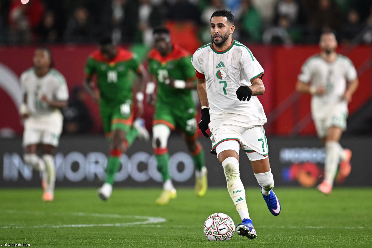 فوز وصعود جزائري