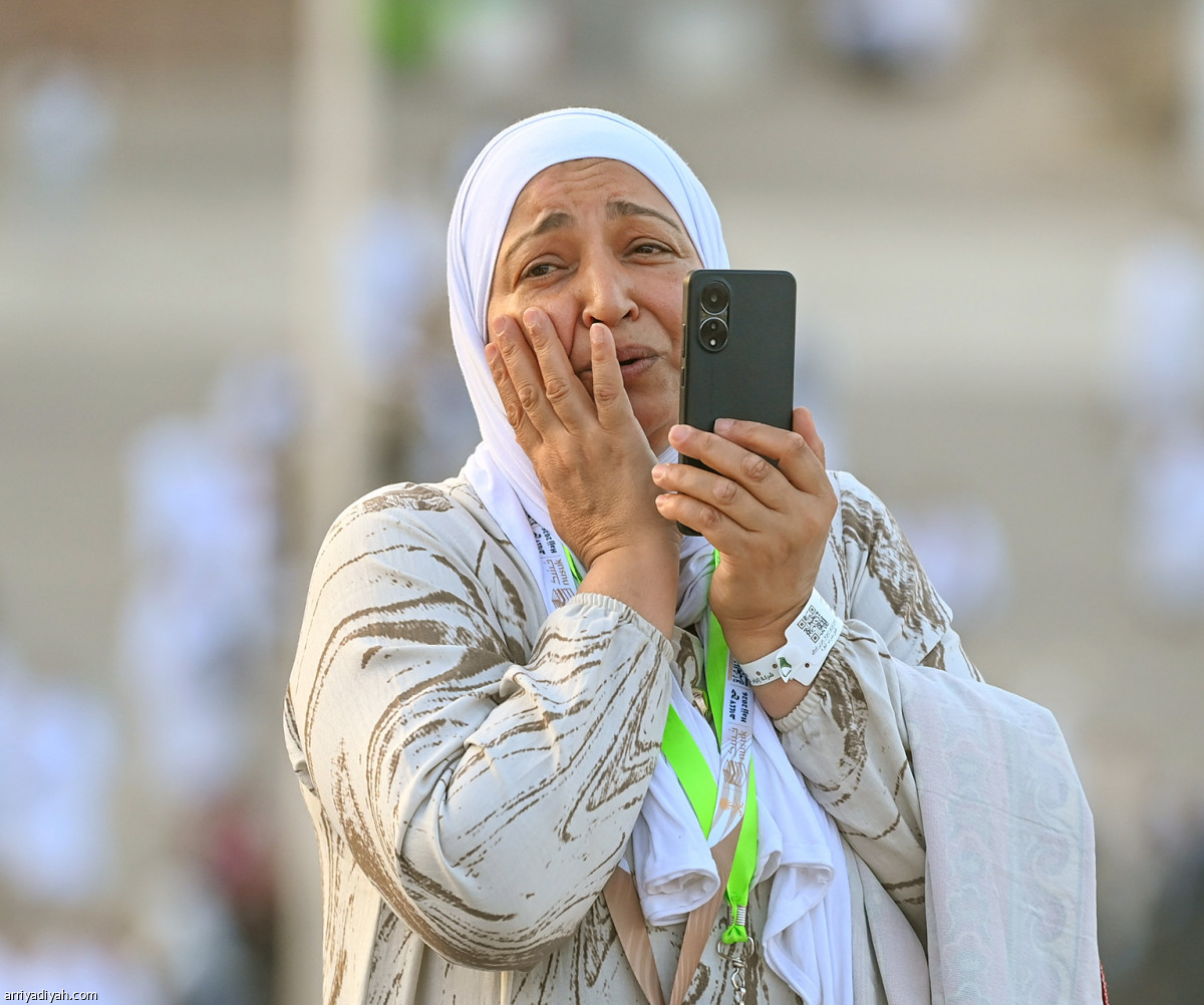 وجوه مستبشرة