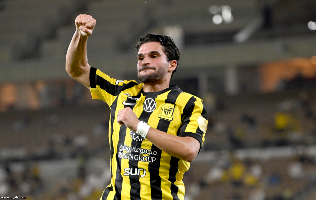 الاتحاد يخطف الفوز