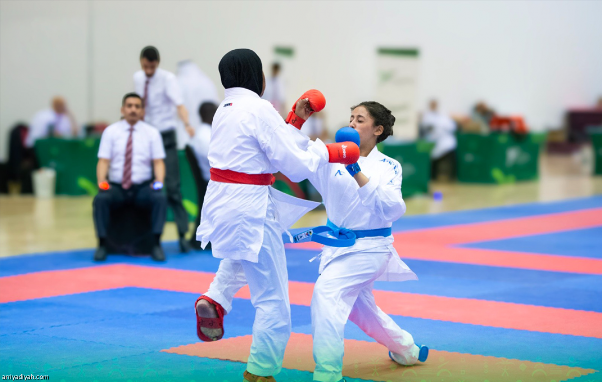 كاراتيه السيدات